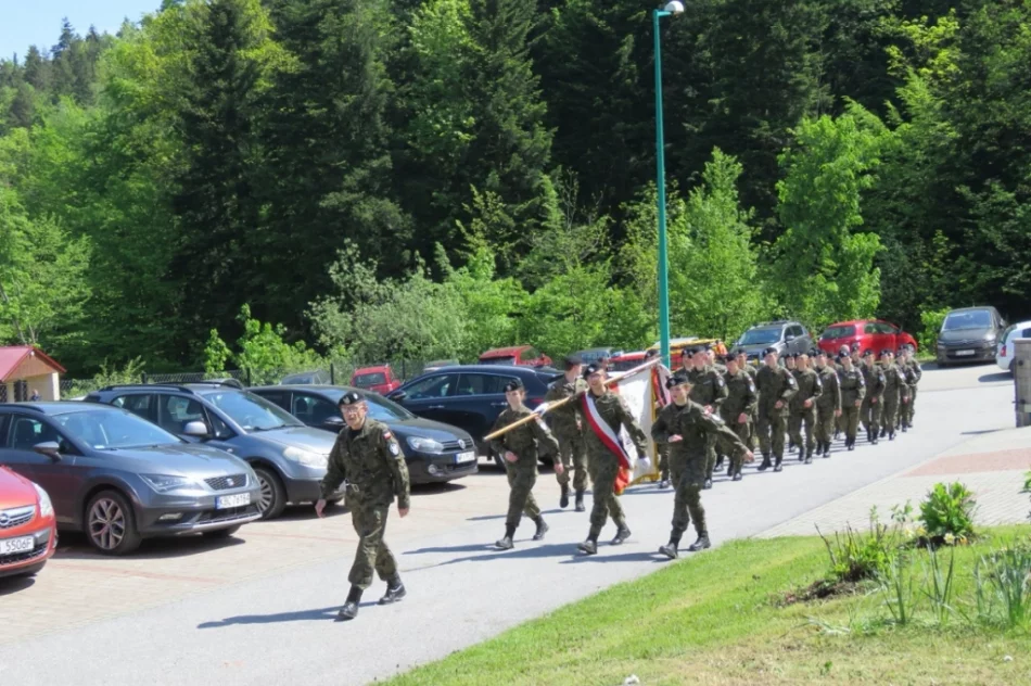 Pośmiertne odznaczenie zamordowanego oficera - zdjęcie 2