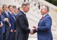Jan Skrzekut odznaczony przez Prezydenta Andrzeja Dudę - zdjęcie główne