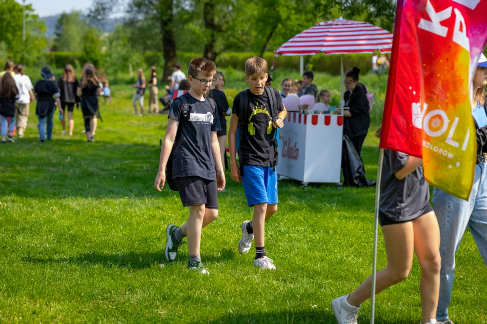 Holi - Święto kolorów - zdjęcie 12