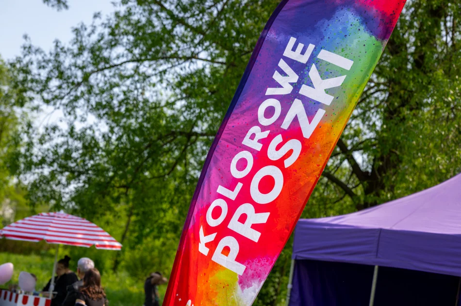 Holi - Święto kolorów - zdjęcie 13