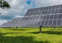 Panele fotowoltaiczne - zrozumienie ich działania i korzyści płynących z użycia energii słonecznej - zdjęcie główne