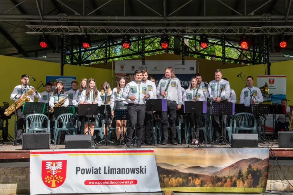 Laureaci XXI Powiatowego Przeglądu Orkiestr Dętych - zdjęcie 10