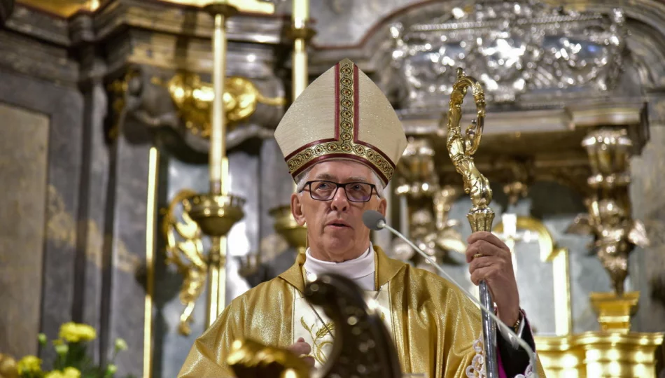 Biskup Skworc odchodzi na emeryturę - list - zdjęcie 1