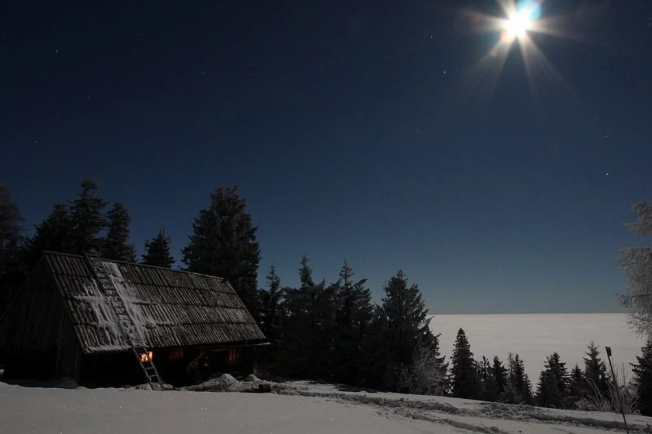 Bacówka pilnie potrzebuje pomocy - zdjęcie 5