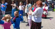 Słoneczny Dzień Dziecka w Męcinie - zdjęcie 2