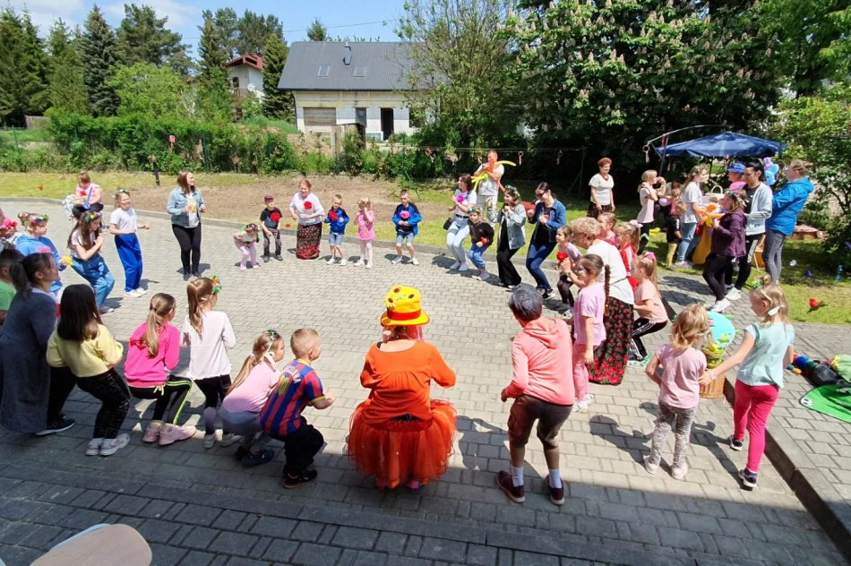 Słoneczny Dzień Dziecka w Męcinie - zdjęcie 13