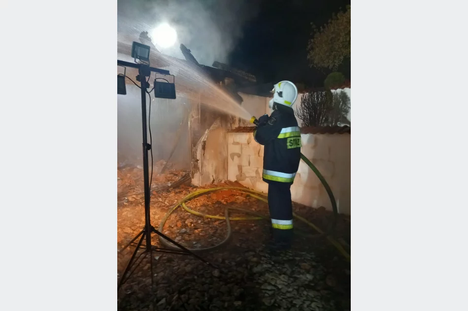 W nocy spłonął budynek gospodarczy, udało się uratować dom - zdjęcie 4