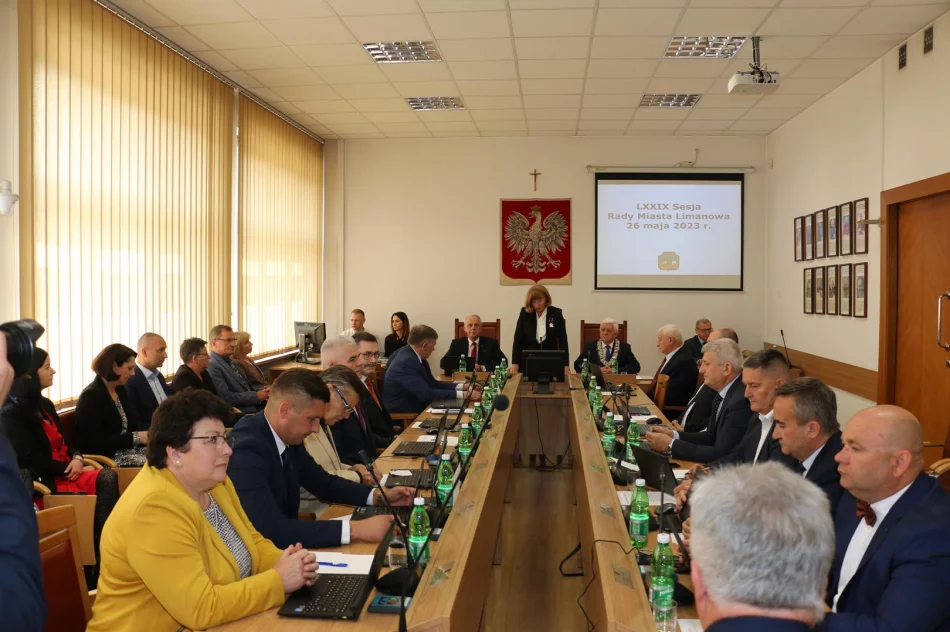 Przewodnicząca Rady Miasta odznaczona Srebrnym Krzyżem Zasługi - zdjęcie 11