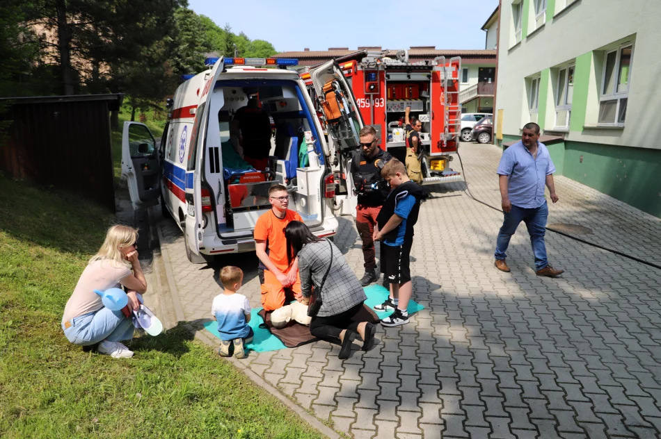 Rodzinny Festyn w Młynnem z obchodami Jubileuszu 25-lecia klubu "Patria" UKS Młynne - zdjęcie 14
