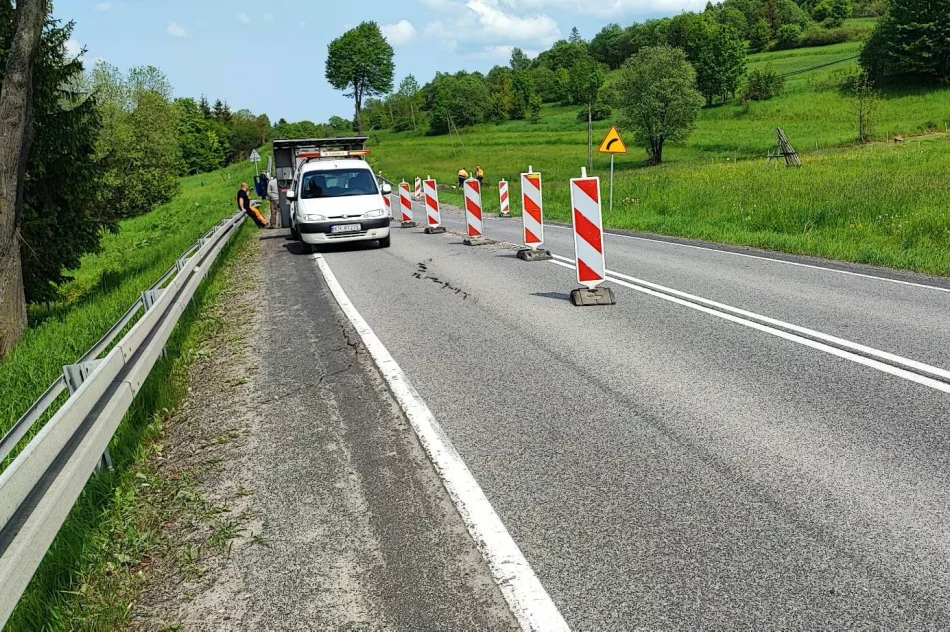 Osuwisko na drodze krajowej! Jeden pas zamknięty - zdjęcie 2