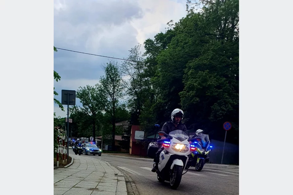 Dbali o bezpieczeństwo podczas kolarskich zmagań  - zdjęcie 15