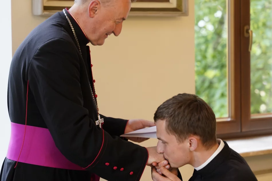 Znane nowe parafie księży neoprezbiterów - zdjęcie 17