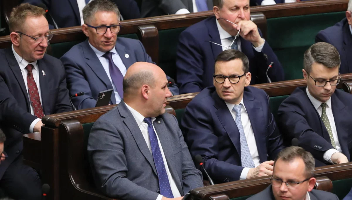 CBOS: Stosunek Polaków do rządu Morawieckiego - majowe dane