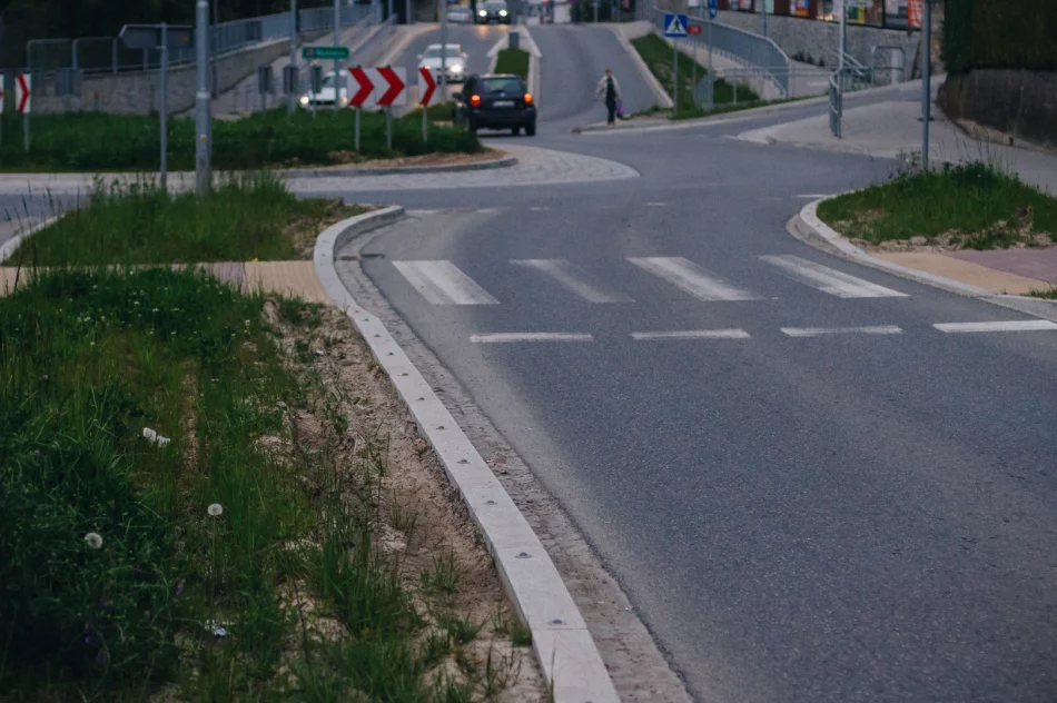 Rondo spełnia wymogi, GDDKiA nie zamierza nic zmieniać - zdjęcie 9