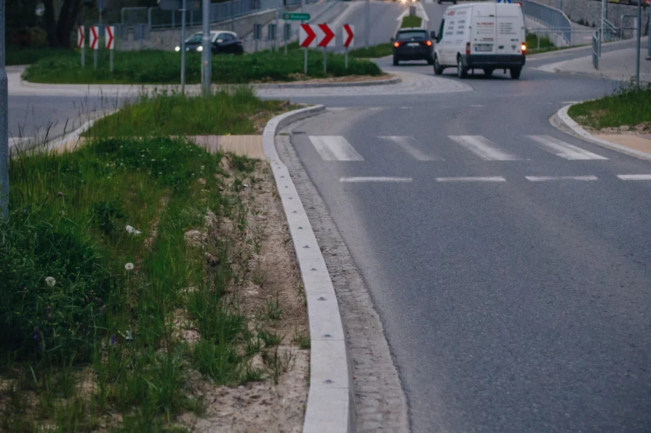 Rondo spełnia wymogi, GDDKiA nie zamierza nic zmieniać - zdjęcie 7