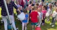 Festyn z okazji Dnia Dziecka w Zespole Szkolno-Przedszkolnym nr 4 w Limanowej - zdjęcie 4