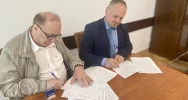 Podpisanie umowy na wykonanie kanalizacji w miejscowościach Kłodne i Męcina - zdjęcie 2