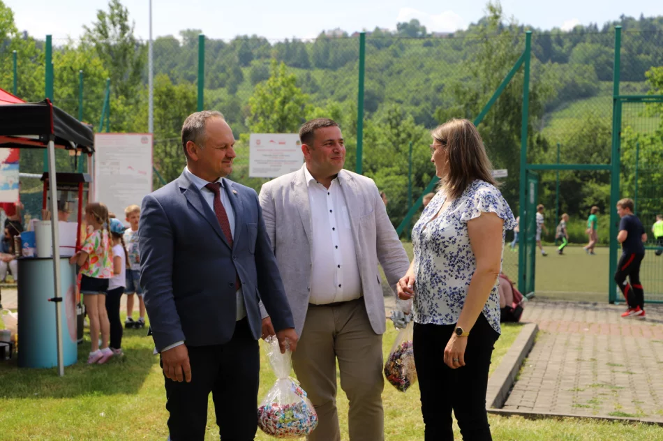 Dzień Dziecka w Szkole Podstawowej w Łososinie Górnej - zdjęcie 14