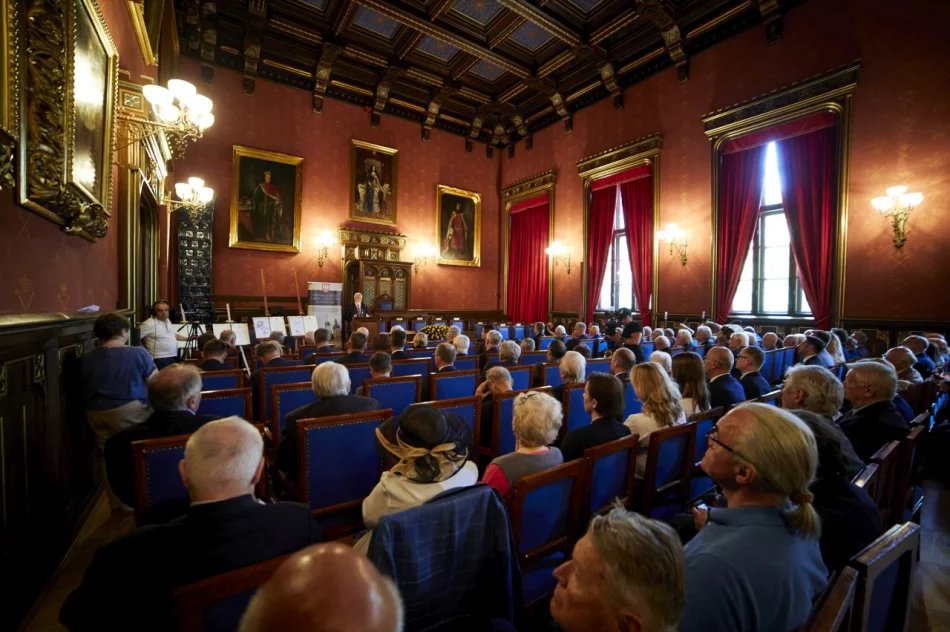 Małopolska: Medale Stulecia Odzyskanej Niepodległości dla zasłużonych samorządowców - zdjęcie 15