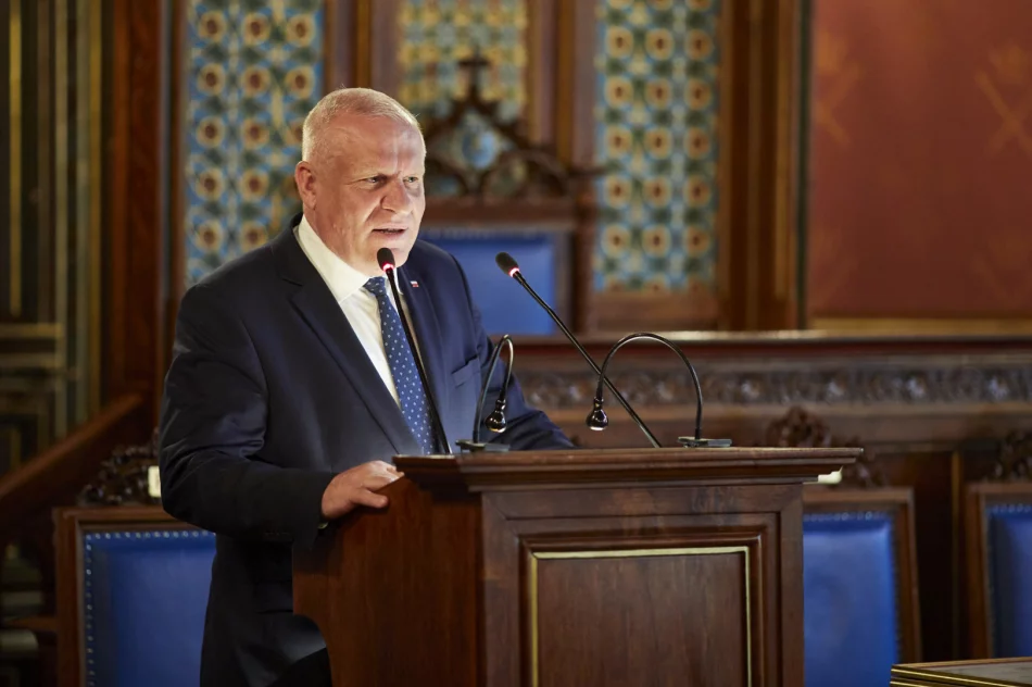 Małopolska: Medale Stulecia Odzyskanej Niepodległości dla zasłużonych samorządowców - zdjęcie 16