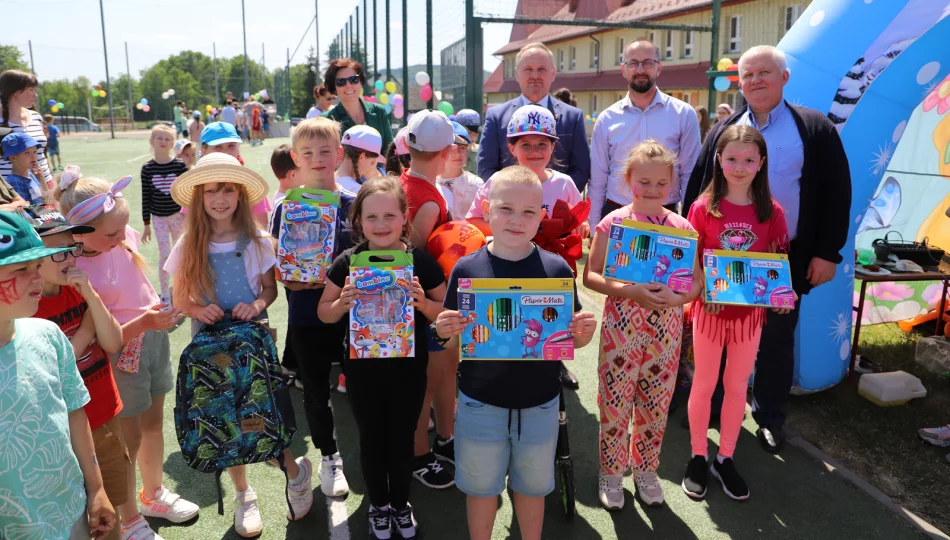 Piknik Polsko – Ukraiński w Szkole Podstawowej w Mordarce-Dzień Dziecka - zdjęcie 1