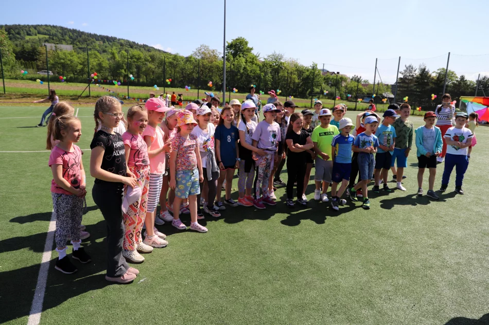 Piknik Polsko – Ukraiński w Szkole Podstawowej w Mordarce-Dzień Dziecka - zdjęcie 12