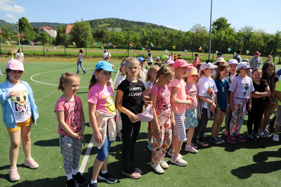 Piknik Polsko – Ukraiński w Szkole Podstawowej w Mordarce-Dzień Dziecka - zdjęcie 15