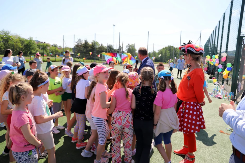 Piknik Polsko – Ukraiński w Szkole Podstawowej w Mordarce-Dzień Dziecka - zdjęcie 17