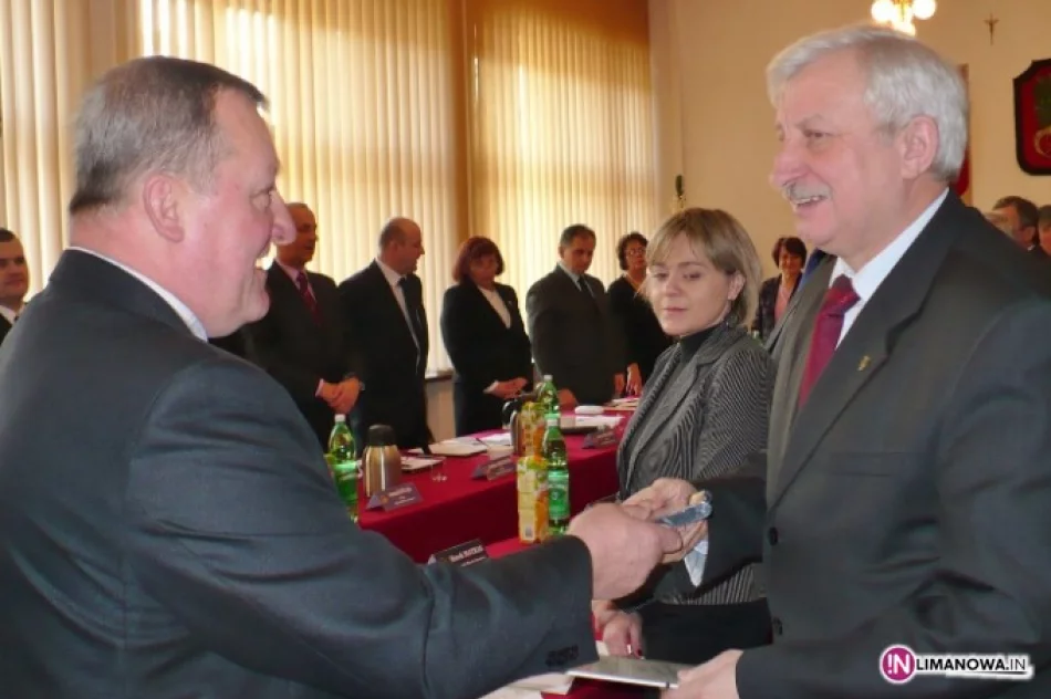 Medal za zasługi dla Ligi Obrony Kraju - zdjęcie 3