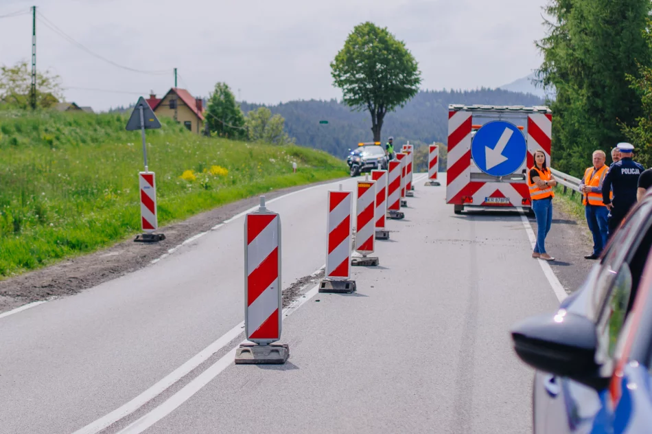 Osuwisko na DK 28 w Kasinie Wielkiej - zdjęcie 11