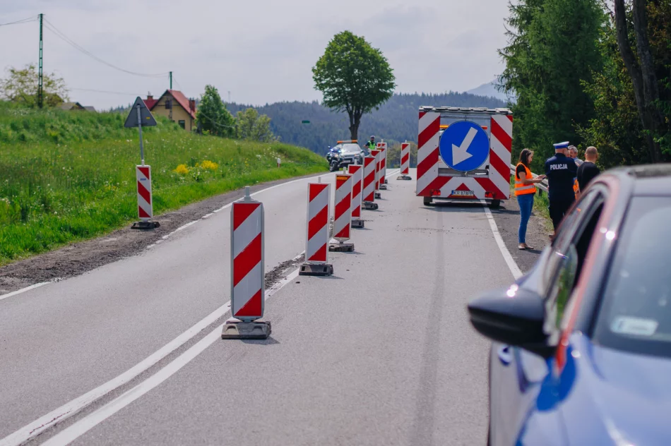 Osuwisko na DK 28 w Kasinie Wielkiej - zdjęcie 14