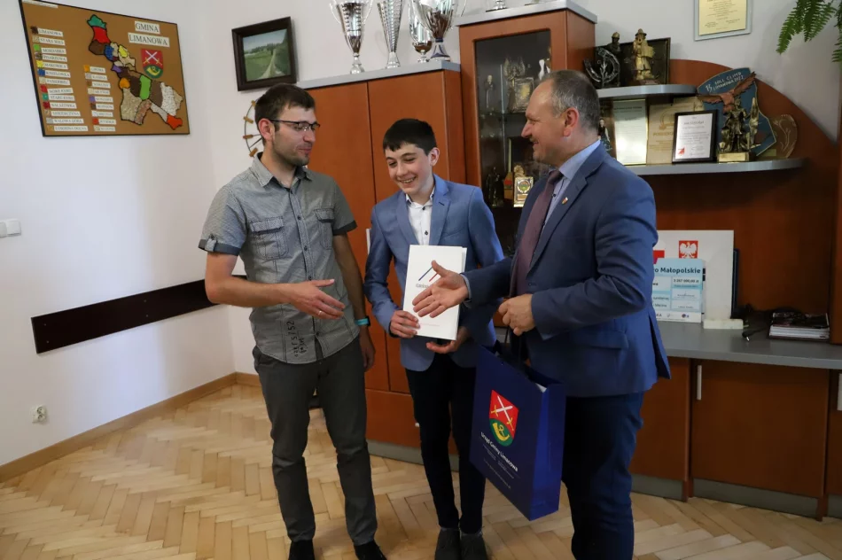 Wręczenie Nagród Wójta Gminy Limanowa za wysokie osiągnięcia Sportowe w 2022r. - zdjęcie 6