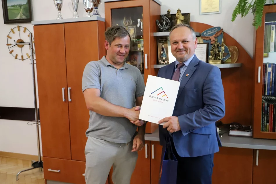 Wręczenie Nagród Wójta Gminy Limanowa za wysokie osiągnięcia Sportowe w 2022r. - zdjęcie 10