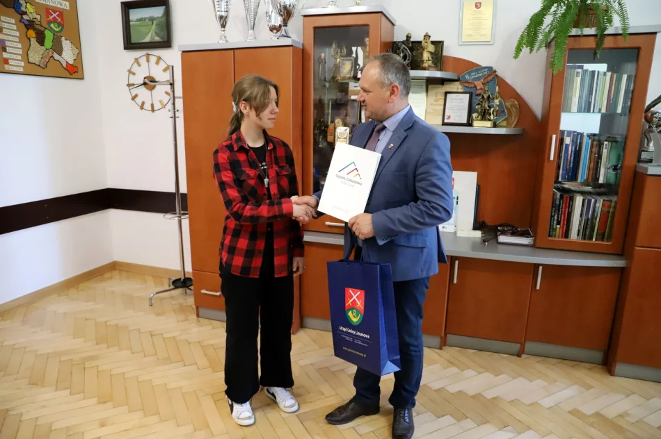 Wręczenie Nagród Wójta Gminy Limanowa za wysokie osiągnięcia Sportowe w 2022r. - zdjęcie 12