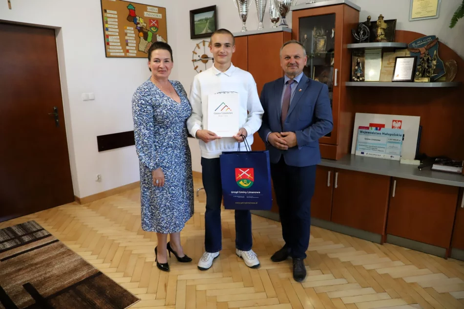 Wręczenie Nagród Wójta Gminy Limanowa za wysokie osiągnięcia Sportowe w 2022r. - zdjęcie 15