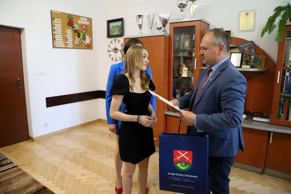 Wręczenie Nagród Wójta Gminy Limanowa za wysokie osiągnięcia Sportowe w 2022r. - zdjęcie 18