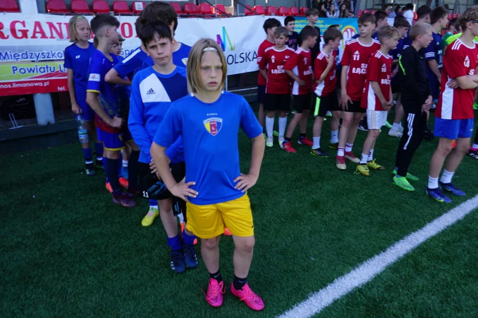 Chłopcy z Mordarki Mistrzami Powiatu w Piłce Nożnej. - zdjęcie 3