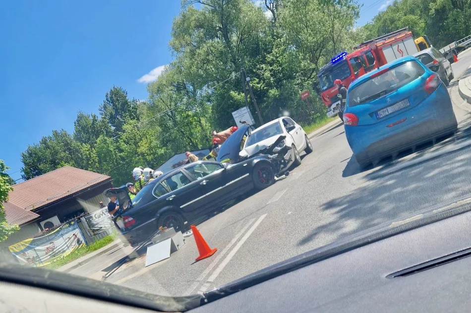 Groźnie wyglądająca kolizja - zdjęcie 2