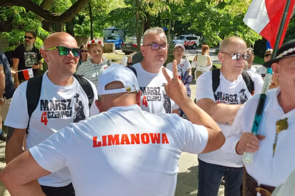 Limanowa na marszu w Warszawie - “To nie jest kraj PiS, tylko wszystkich obywateli” - zdjęcie 14
