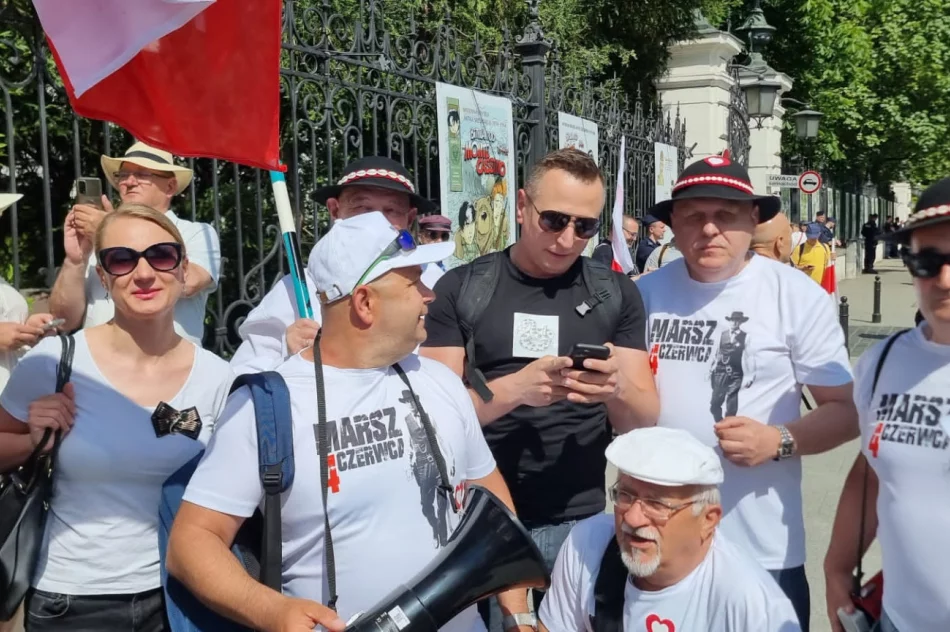 Limanowa na marszu w Warszawie - “To nie jest kraj PiS, tylko wszystkich obywateli” - zdjęcie 11