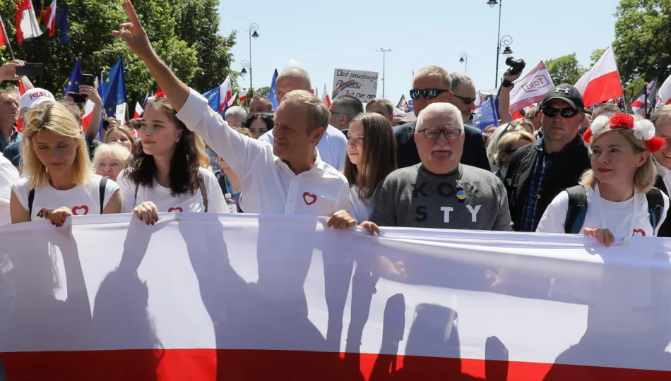 Limanowa na marszu w Warszawie - “To nie jest kraj PiS, tylko wszystkich obywateli” - zdjęcie 1