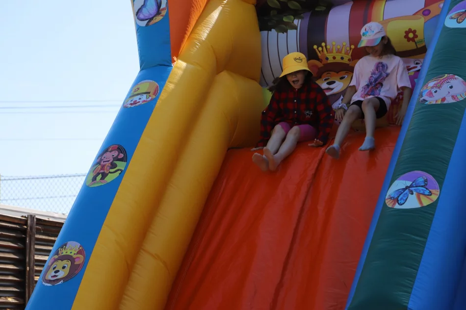 Dzień Dziecka w Szkole Podstawowej w Pisarzowej - zdjęcie 11