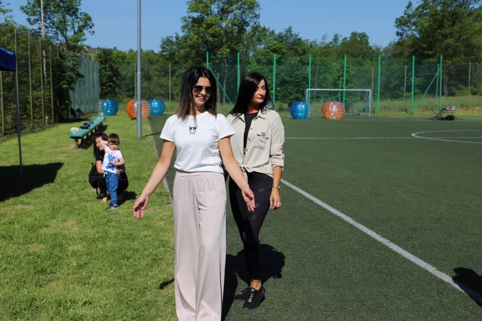 Dzień Dziecka w Szkole Podstawowej w Pisarzowej - zdjęcie 17