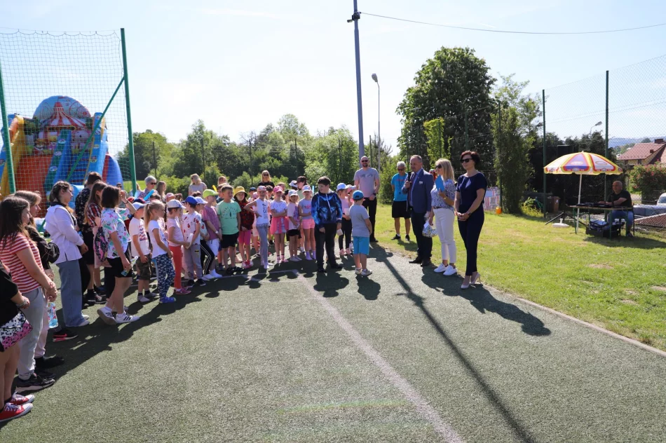 Dzień Dziecka w Szkole Podstawowej w Pisarzowej - zdjęcie 19