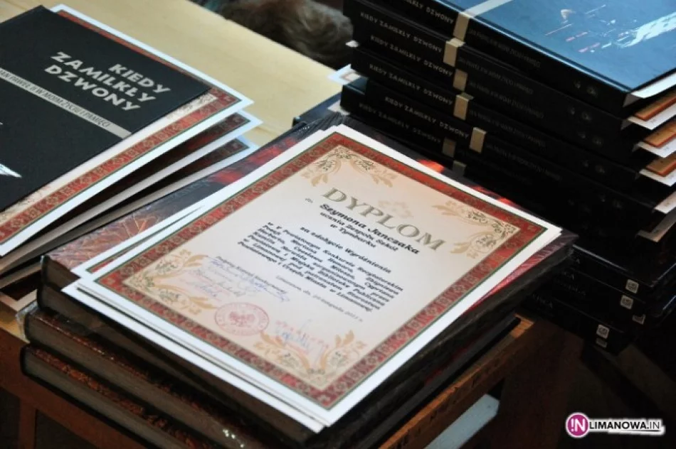 Finał V Powiatowego Konkursu Recytatorskiego - zdjęcie 3