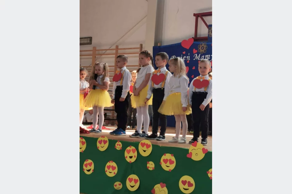 „Dzień Mamy i Taty” w Pasierbcu - zdjęcie 6