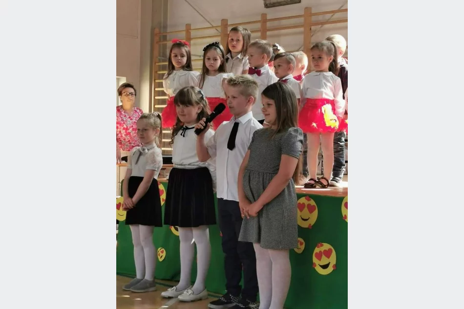 „Dzień Mamy i Taty” w Pasierbcu - zdjęcie 19