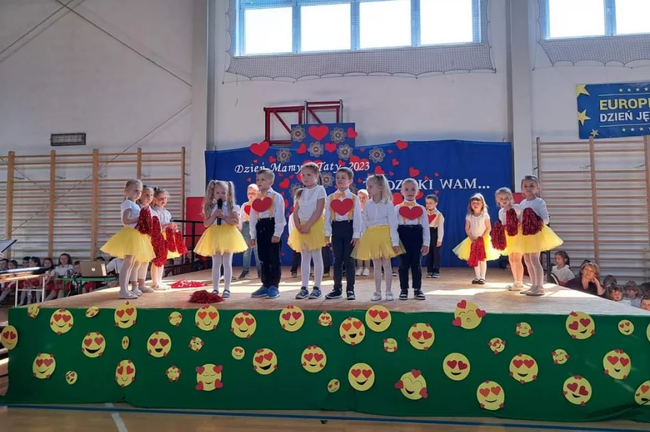 „Dzień Mamy i Taty” w Pasierbcu - zdjęcie 20