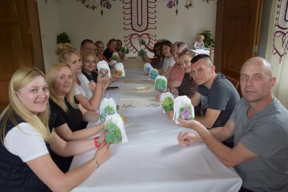 Krzemienny Krąg w Zagórzańskich Dziedzinach - zdjęcie 3