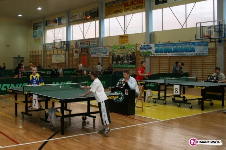 III Wojewódzki Festiwal Tenisa Stołowego - zdjęcie 4